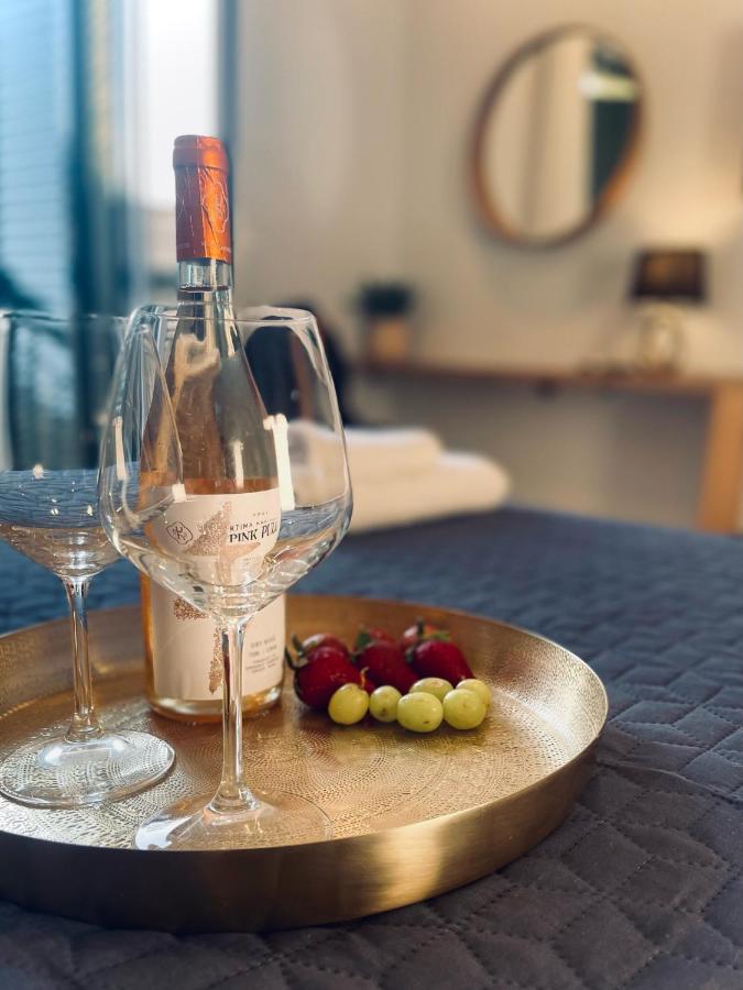 Wave Luxury Apartments Kassiopi Bagian luar foto