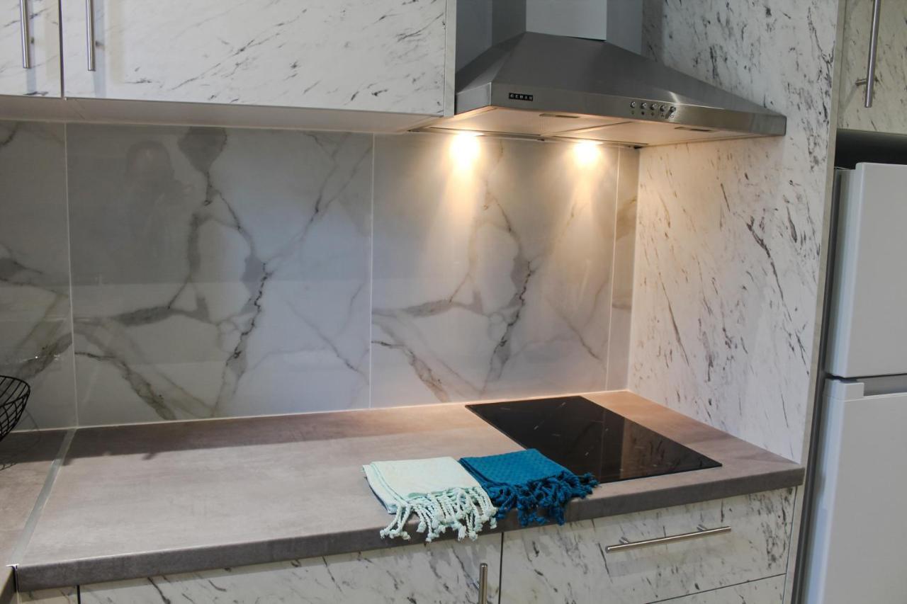Wave Luxury Apartments Kassiopi Bagian luar foto