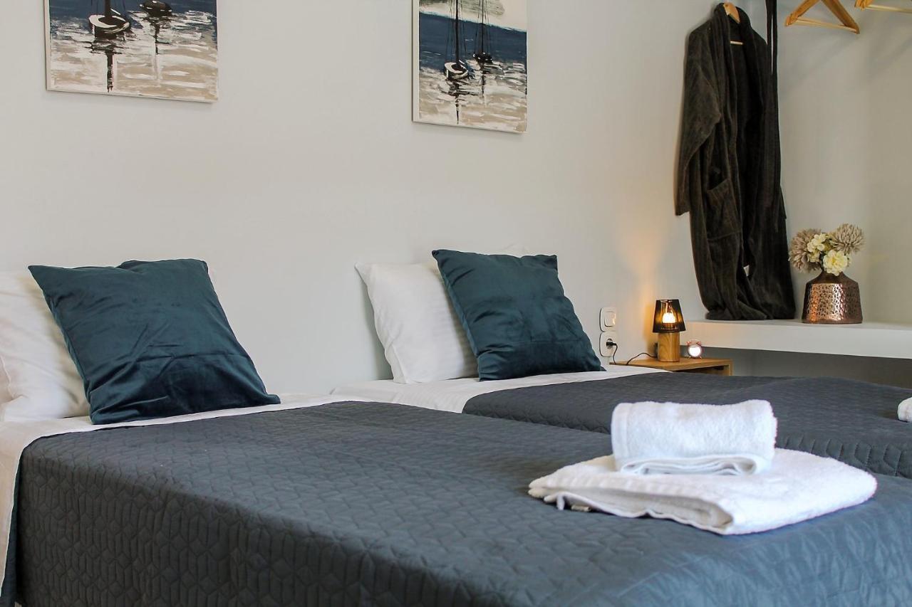 Wave Luxury Apartments Kassiopi Bagian luar foto
